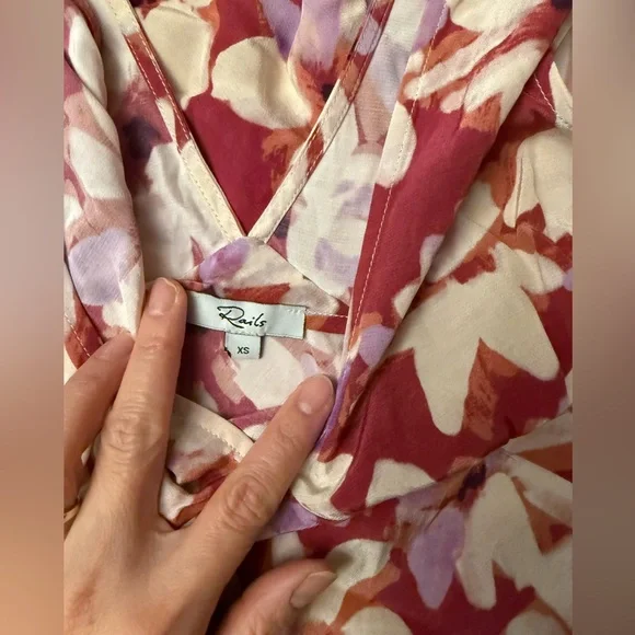 Rails Audrina Crepe Midi Dress - Picture 9 of 9